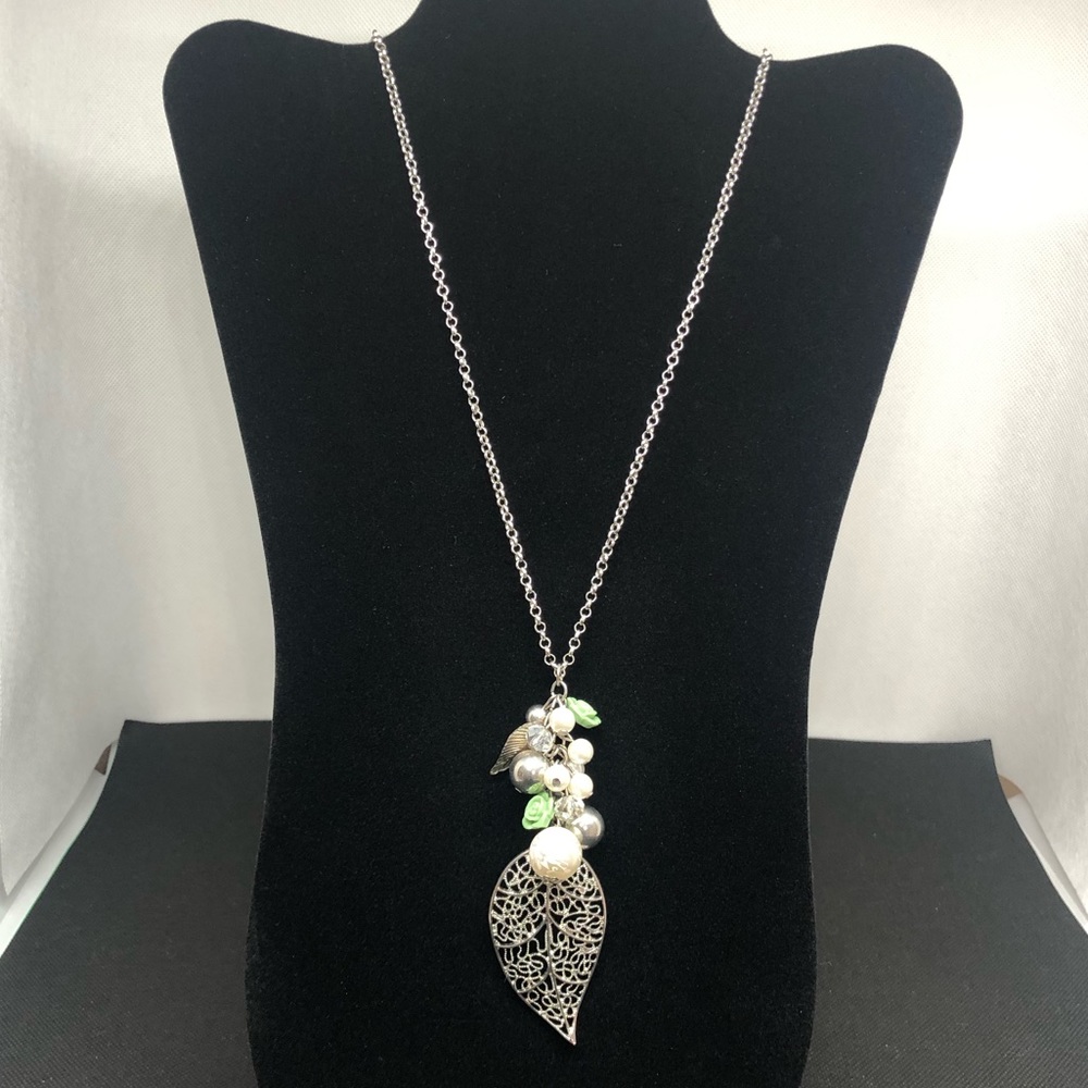 CHAIN BEADED Silver Tone Necklace